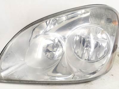 Freightliner Cascadia 125 Headlight Assembly