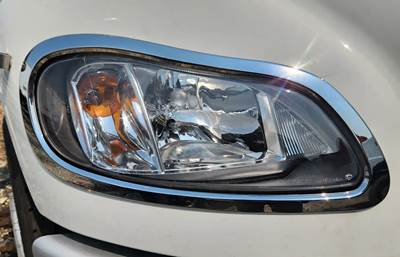 Freightliner M2 106 Headlight Assembly