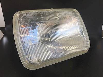 GMC C6500 Headlight Assembly