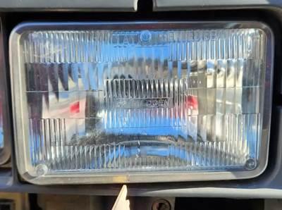 GMC W4500 Headlight Assembly