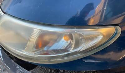 International 8600 Headlight Assembly