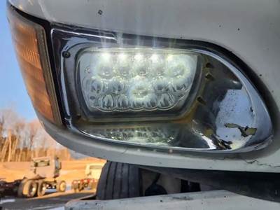 International 9200i Headlight Assembly