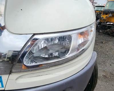 International DuraStar 4300 Headlight Assembly