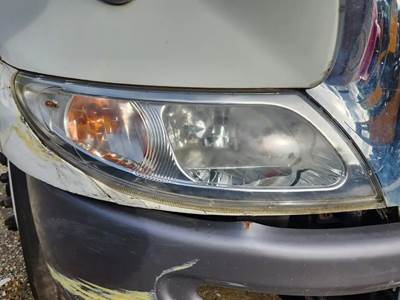 International TranStar 8600 Headlight Assembly