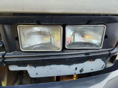 Isuzu FSR Headlight Assembly