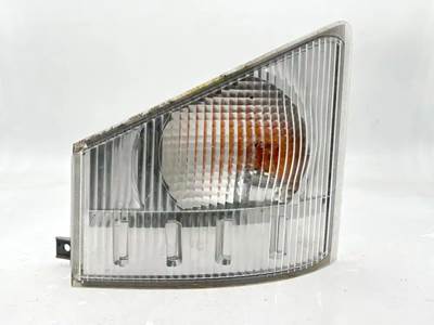 Isuzu FTR Headlight Assembly