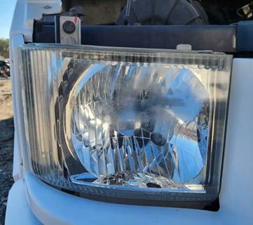 Isuzu Reach Headlight Assembly