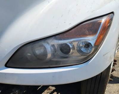 Kenworth T680 Headlight Assembly