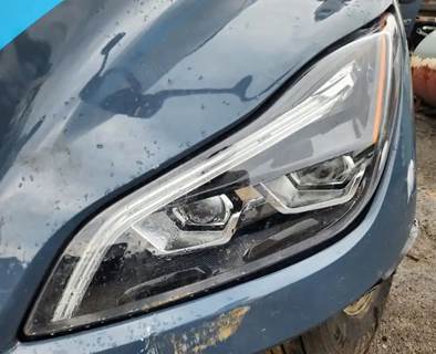 Kenworth T680 Headlight Assembly