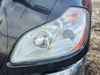 Kenworth T680 Headlight Assembly