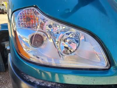 Kenworth T680 Headlight Assembly