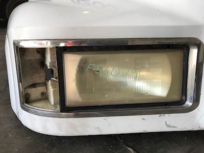 Mack CH612 Headlight Assembly