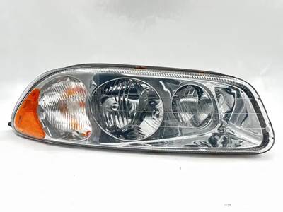 Mack CXU613T Headlight Assembly