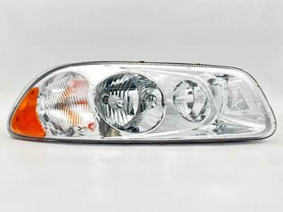 Mack CXU633T Headlight Assembly