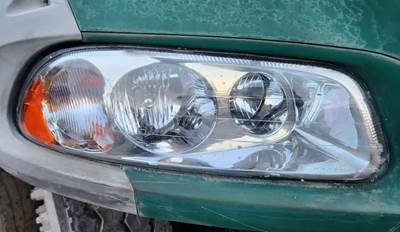 Mack Granite GU813 Headlight Assembly for a 2017 Mack GU813