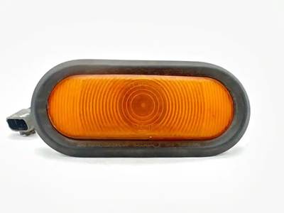 Mack MR688S Headlight Assembly