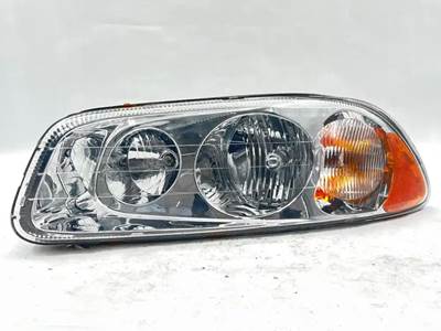 Mack Pinnacle CXU612 Headlight Assembly for a 2013 Mack CXU612
