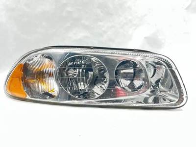 Mack Pinnacle CXU612 Headlight Assembly for a 2013 Mack CXU612