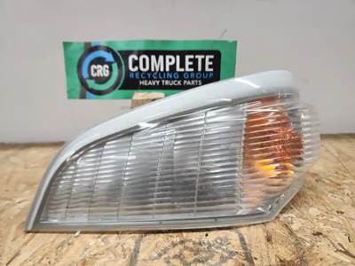 Mitsubishi FE83D Headlight Assembly