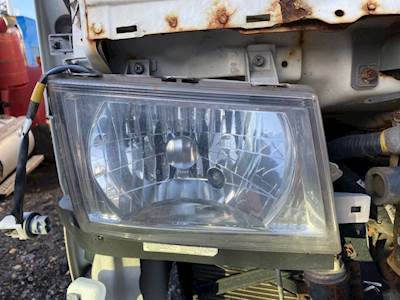 Mitsubishi FEC92S Headlight Assembly