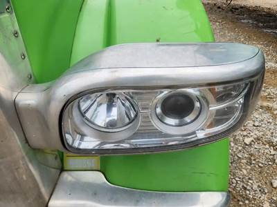 Peterbilt 389 Headlight Assembly