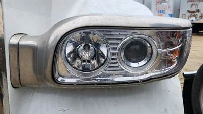 Peterbilt 567 Headlight Assembly