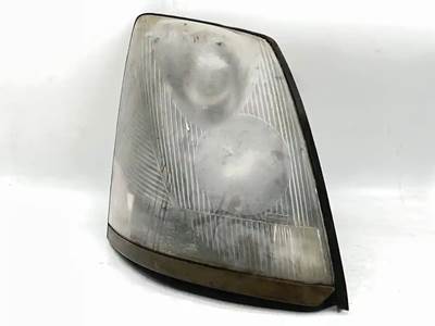 Volvo VNL Headlight Assembly