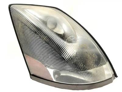 Volvo VNL Headlight Assembly
