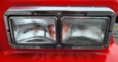 Western Star 4900 Headlight Assembly