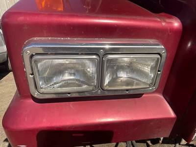 Western Star 4900FA Headlight Assembly for a 2008 Western Star 4900 FA
