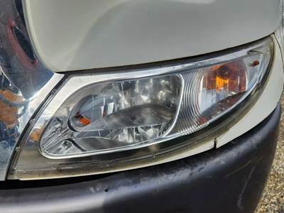 International TranStar 8600 Headlight Bulb