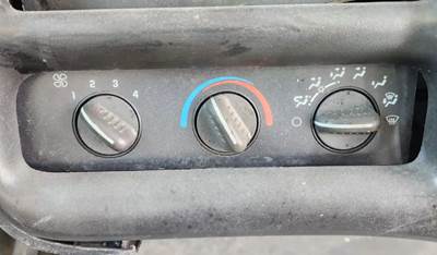 Chevrolet C5500 Heater / AC Temp Control