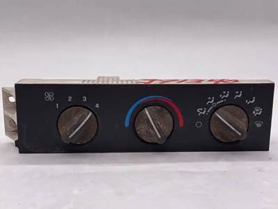 Used 2005 Chevrolet C6500 Temperature Control Assembly