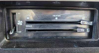 Chevrolet C70 Heater / AC Temp Control