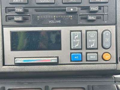 Chevrolet C7500 Heater / AC Temp Control