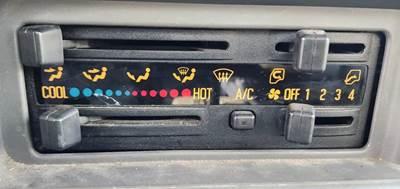 Chevrolet W3500 Heater / AC Temp Control