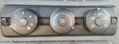 Freightliner Cascadia 113 Heater / AC Temp Control
