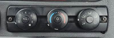 Freightliner Cascadia 113 Heater / AC Temp Control