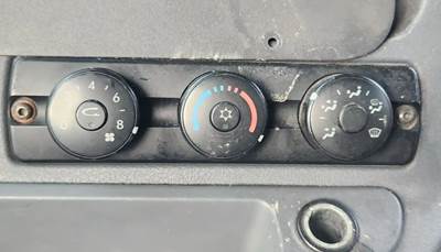 Freightliner Cascadia 113 Heater / AC Temp Control
