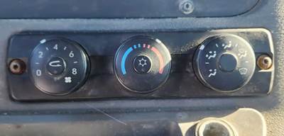 Freightliner Cascadia 113 Heater / AC Temp Control