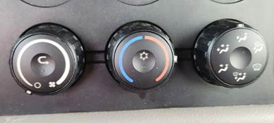 Freightliner Cascadia 116 Heater / AC Temp Control