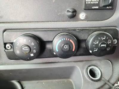 Freightliner Cascadia 125 Heater / AC Temp Control