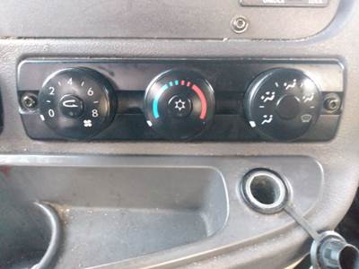 Freightliner Cascadia 125 Heater / AC Temp Control
