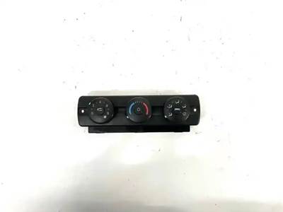 Freightliner Cascadia 125 Heater / AC Temp Control