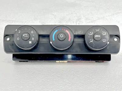 Freightliner Cascadia 125 Heater / AC Temp Control