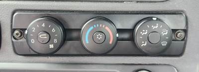 Freightliner Cascadia 125 Heater / AC Temp Control