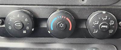 Freightliner Cascadia 125 Heater / AC Temp Control