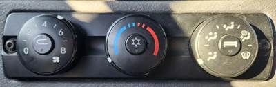 Freightliner Cascadia 125 Heater / AC Temp Control