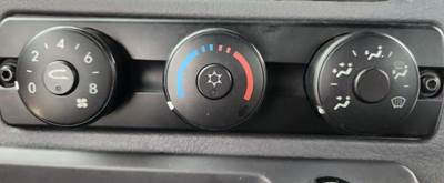 Freightliner Cascadia 125 Heater / AC Temp Control