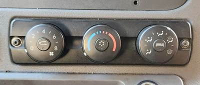 Freightliner Cascadia 125 Heater / AC Temp Control